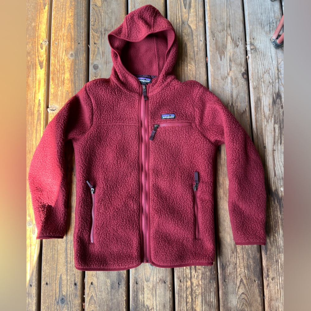 Patagonia Women’s Retro Pile Fleece Jacket Size XS in Carmine Red
